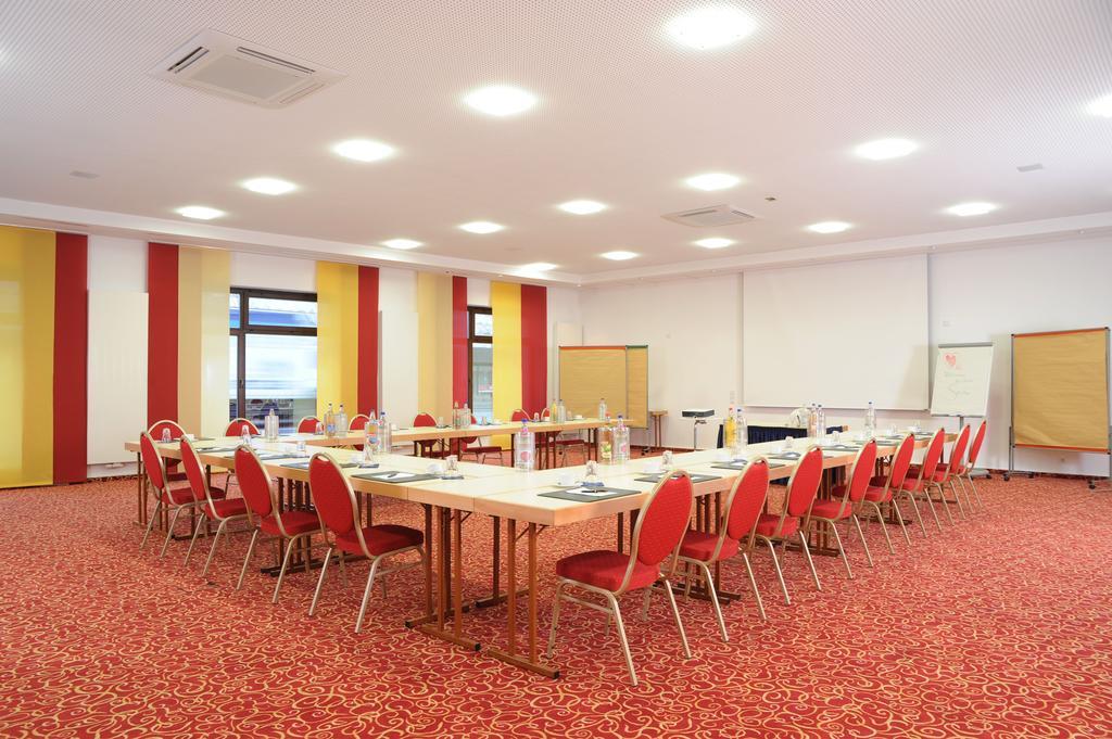 Best Western Hotel Wuerzburg-Sued Exterior photo